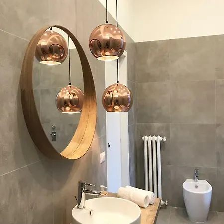 Porta Venezia 1 * Milan